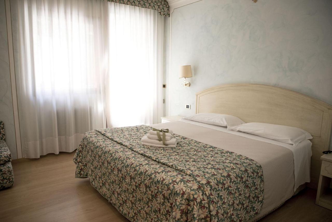 Comano Cattoni Holiday Ponte Arche Exterior foto
